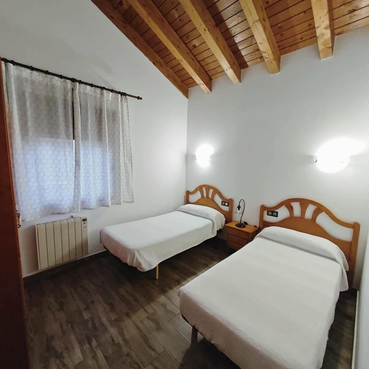 Casas Rurales Cuatro Valles Naredo de Fenar Ngoại thất bức ảnh