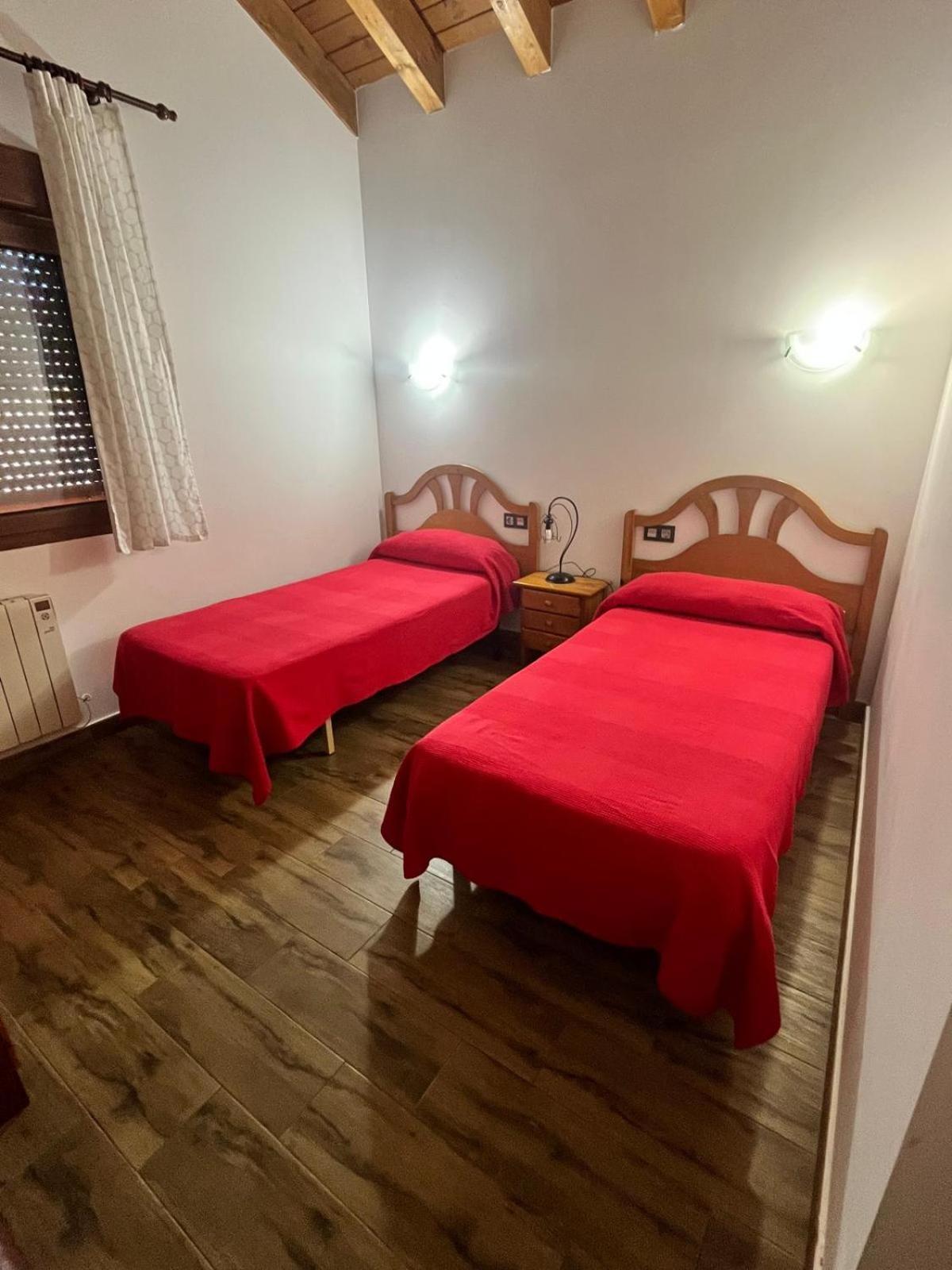 Casas Rurales Cuatro Valles Naredo de Fenar Ngoại thất bức ảnh