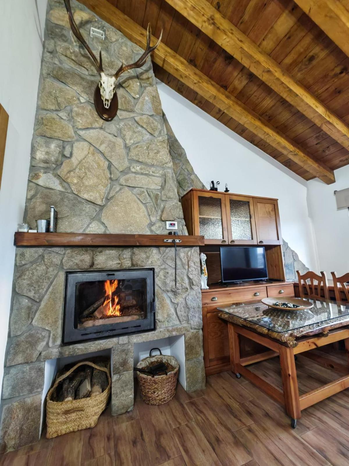 Casas Rurales Cuatro Valles Naredo de Fenar Ngoại thất bức ảnh