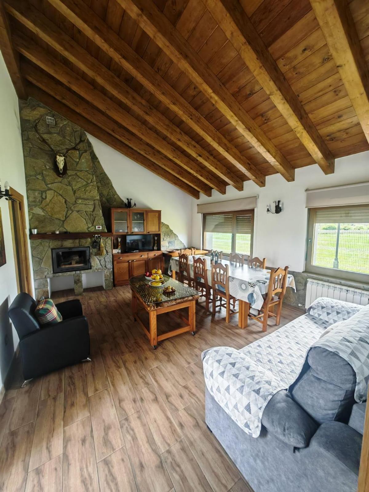 Casas Rurales Cuatro Valles Naredo de Fenar Ngoại thất bức ảnh